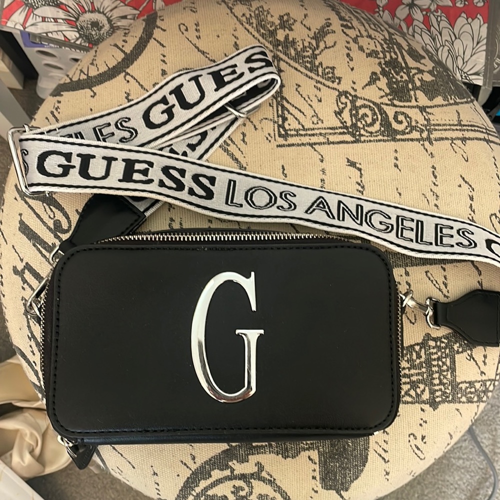Guess Crossbody Bag